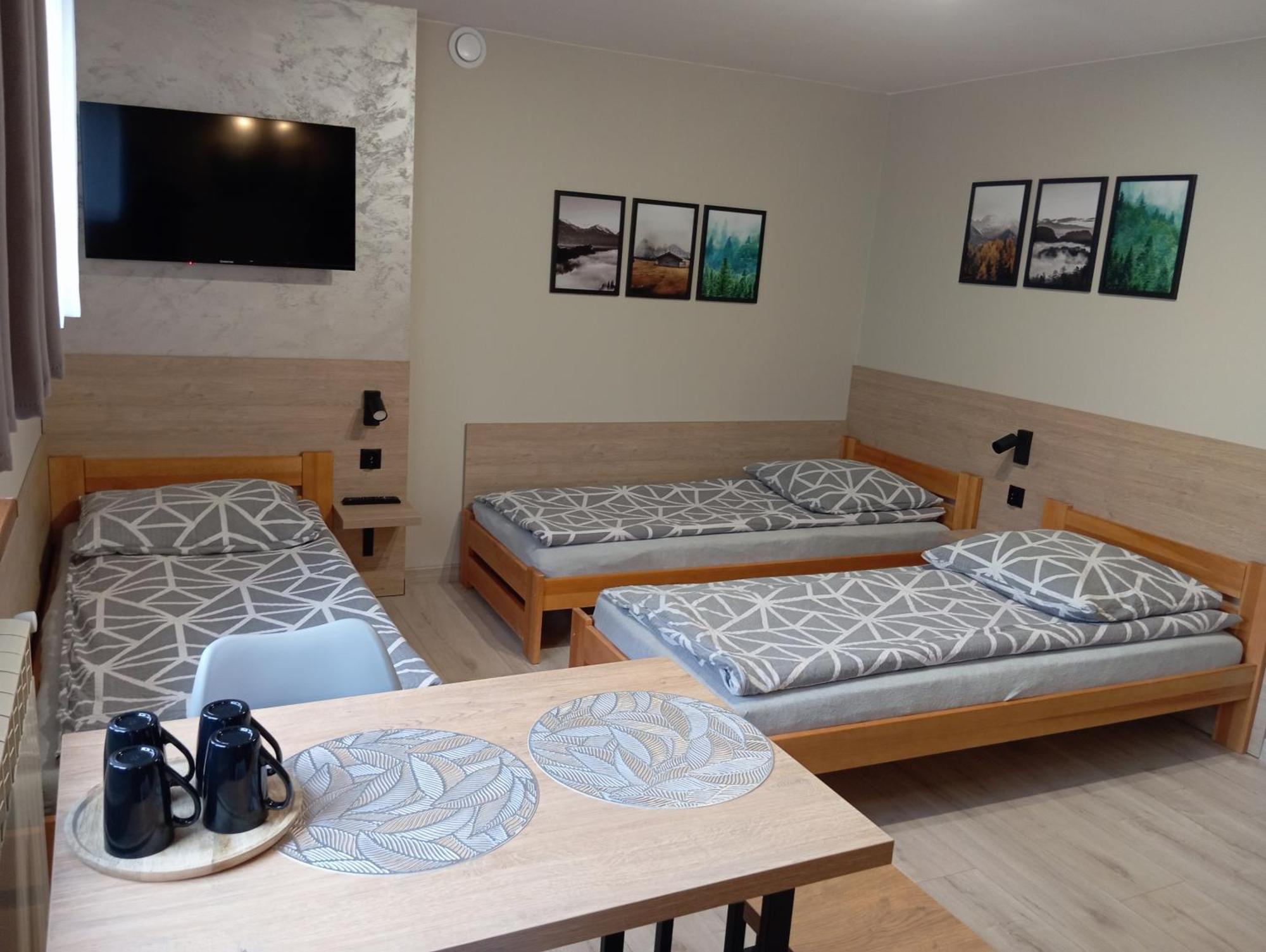 Zacisze Apartment Rozalin  Bagian luar foto